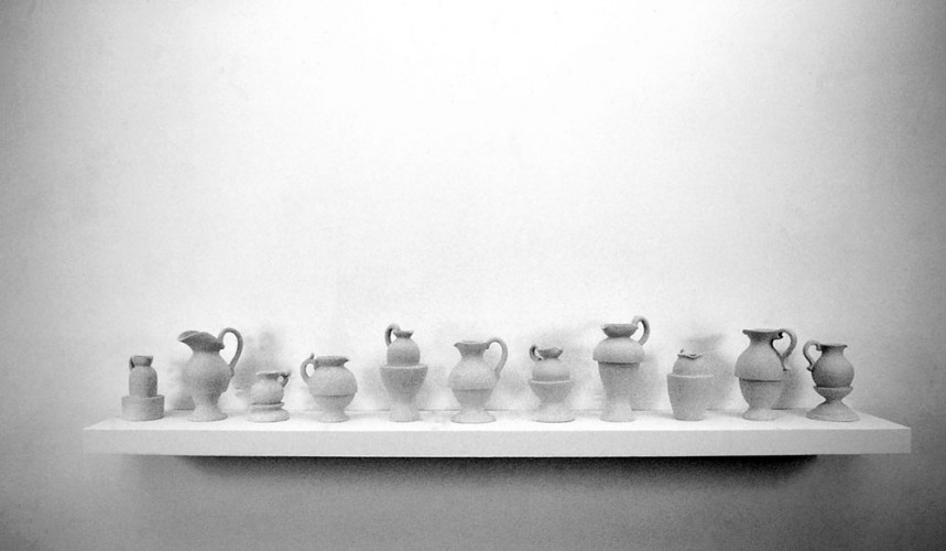 ‘Eleven Pitchers’, 1989, clay, wood, paint, 28.5 x 213.5 x 8cm