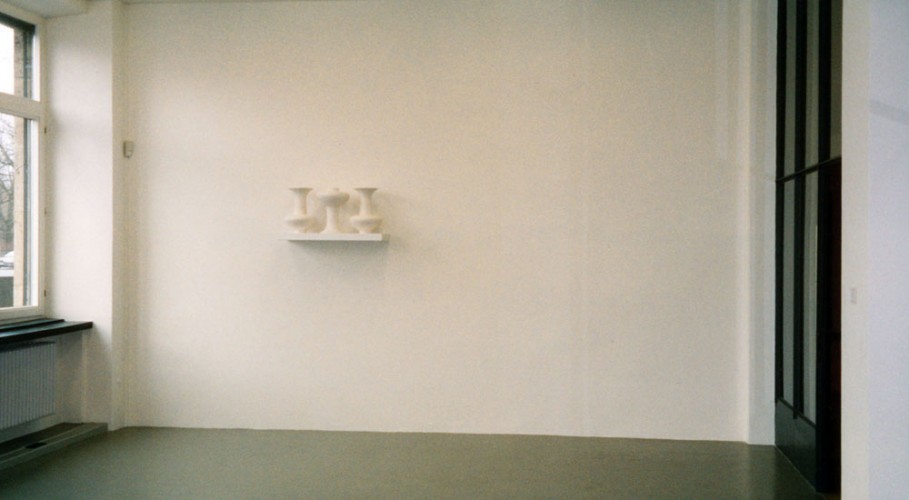 ‘Three Vases’, 2002, clay, wood, paint, 31 x 92 x 8cm, Lindig in Paludetto