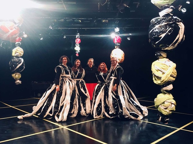 ‘Exploratory Dances for Sculpture & Drawing’ With dancers Martha Dunbar, Camille Giraudeau, Zosia Jo and Charlotte Perkins Cardiff Dance Festival 2019 Commissioned by Chris Ricketts & Ceri Jones Chapter Arts Centre, Cardiff