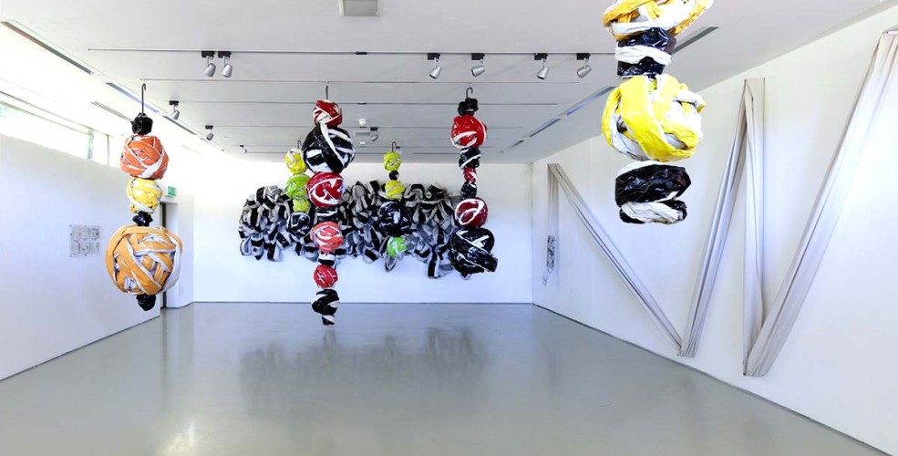 ‘Balls (Hanging)’, ‘Wall drawing’ and ‘Wall Drawing with Weights’ Gallery II 2019 Newsprint, paint, metal rods, paper-mache, wire, thread, pvc, paint dimensions variable Photo: Dewi Tennat Lloyd